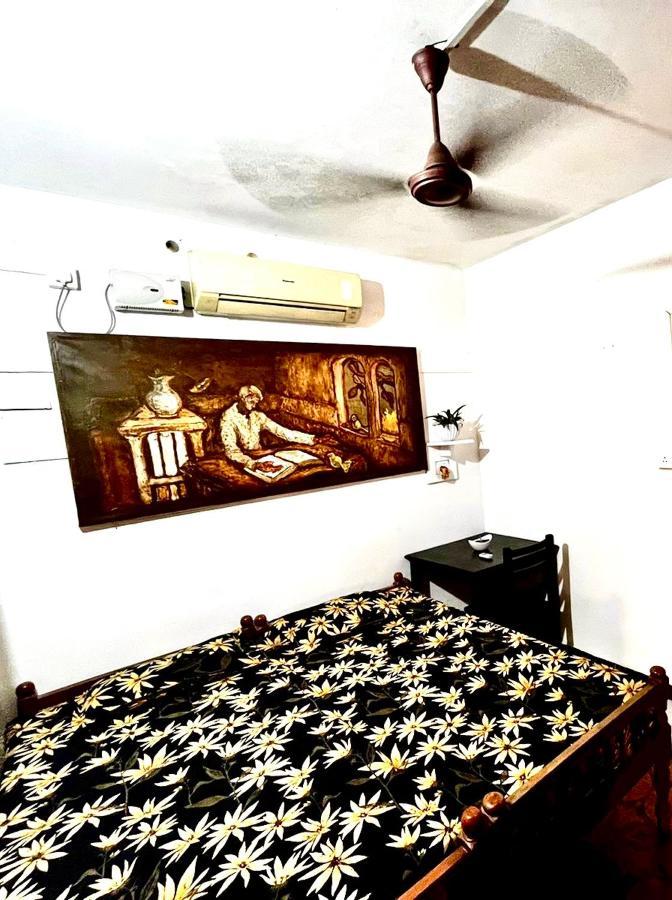 House In The Beach Alappuzha Экстерьер фото