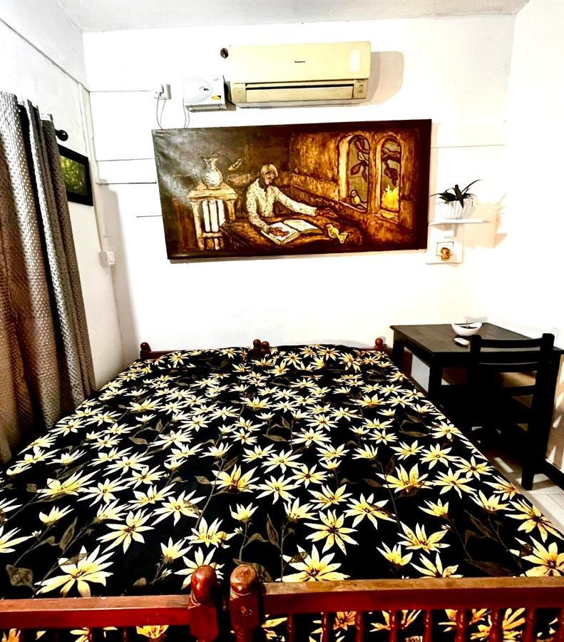 House In The Beach Alappuzha Экстерьер фото