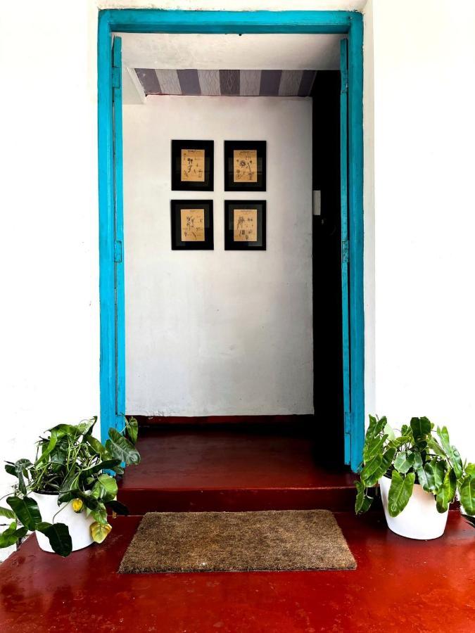 House In The Beach Alappuzha Экстерьер фото
